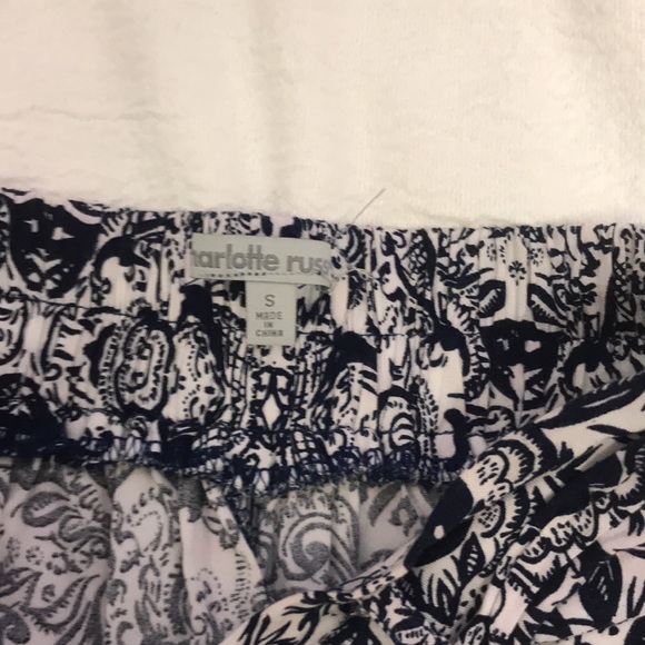 Charlotte Russe shorts - Picture 4 of 5